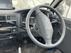 Toyota Lite-Ace 1997 Blue