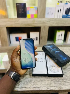 New Apple iPhone 12 Pro 256 GB Gold