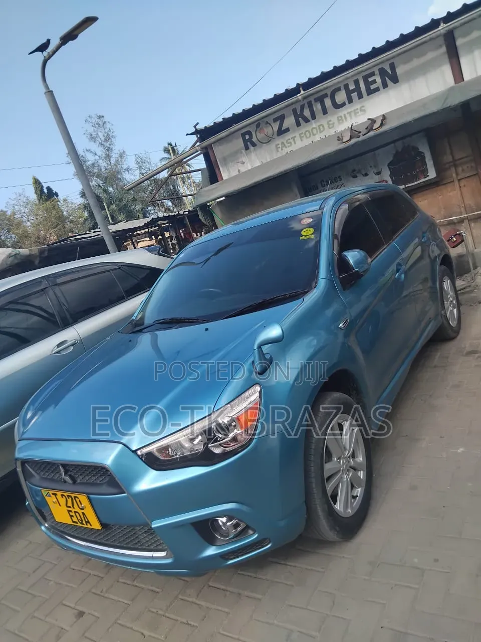 Mitsubishi RVR 2010 Blue