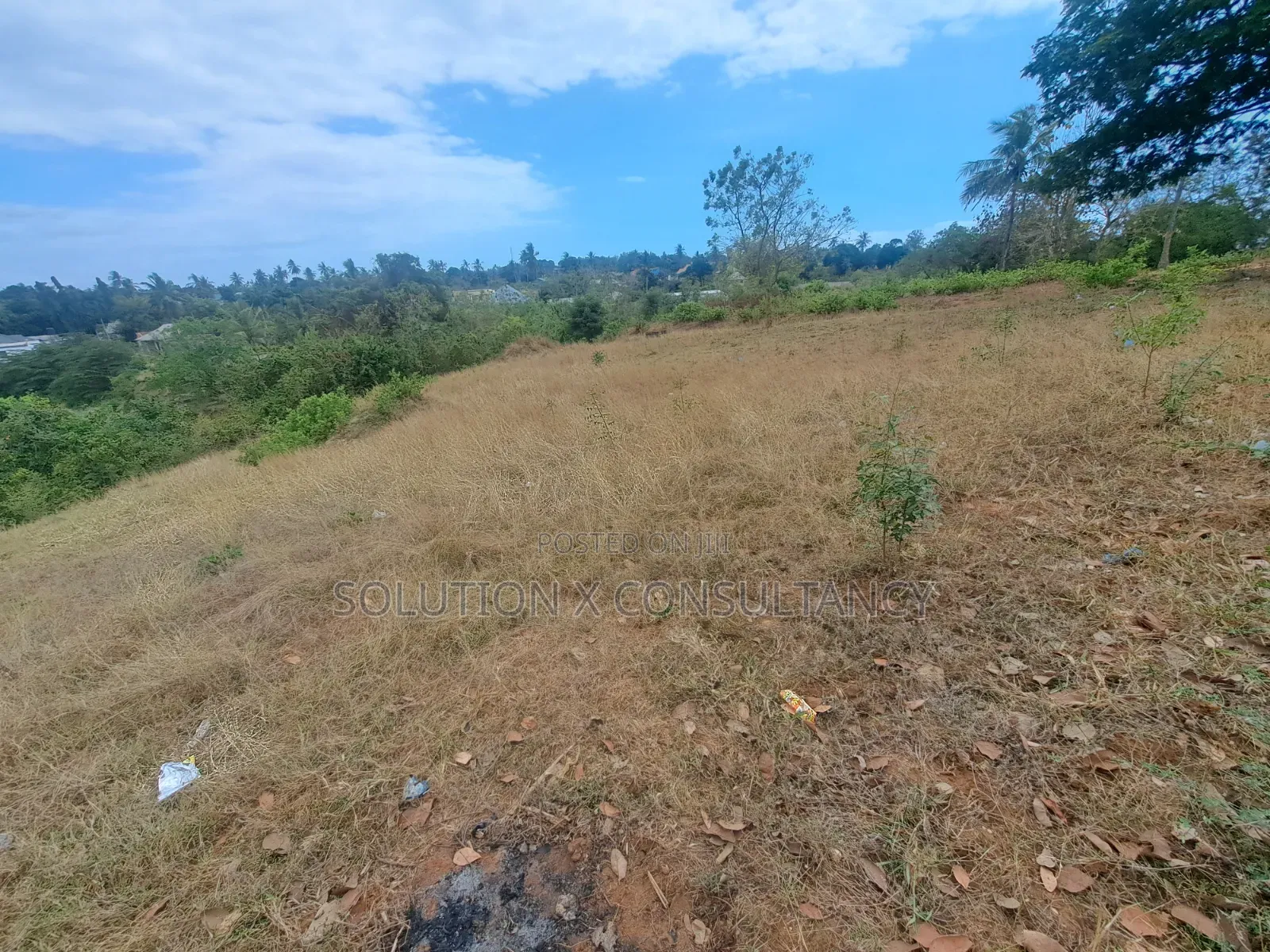 Kiwanja Kinauzwa Boko Karibu Na  National Housing