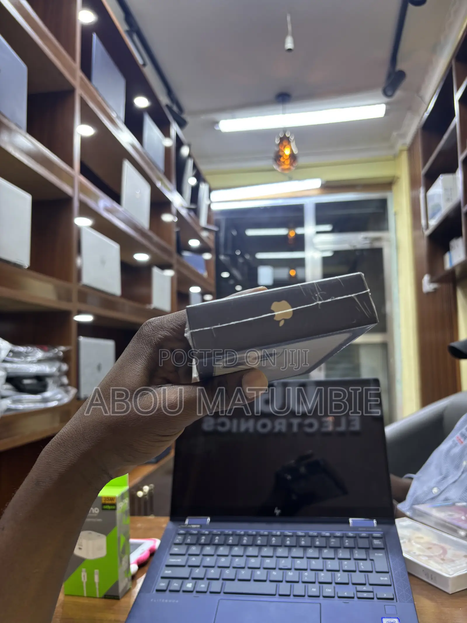 New Apple iPhone 13 Pro 128 GB Gold