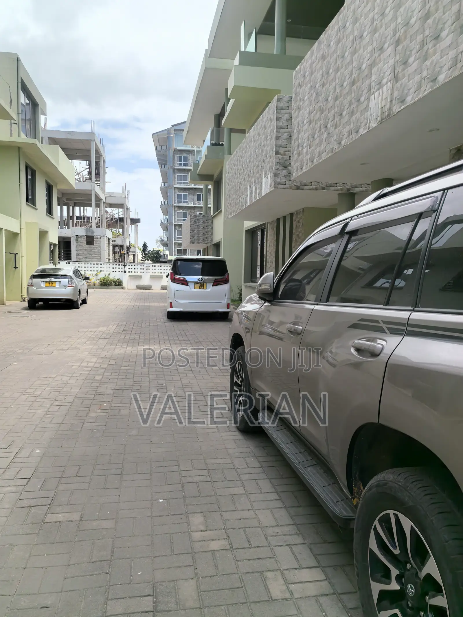Furnished 5bdrm Apartment in Masaki for rent
