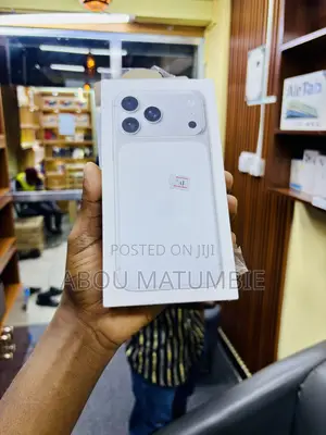 New Apple iPhone 17 Pro Max 256 GB