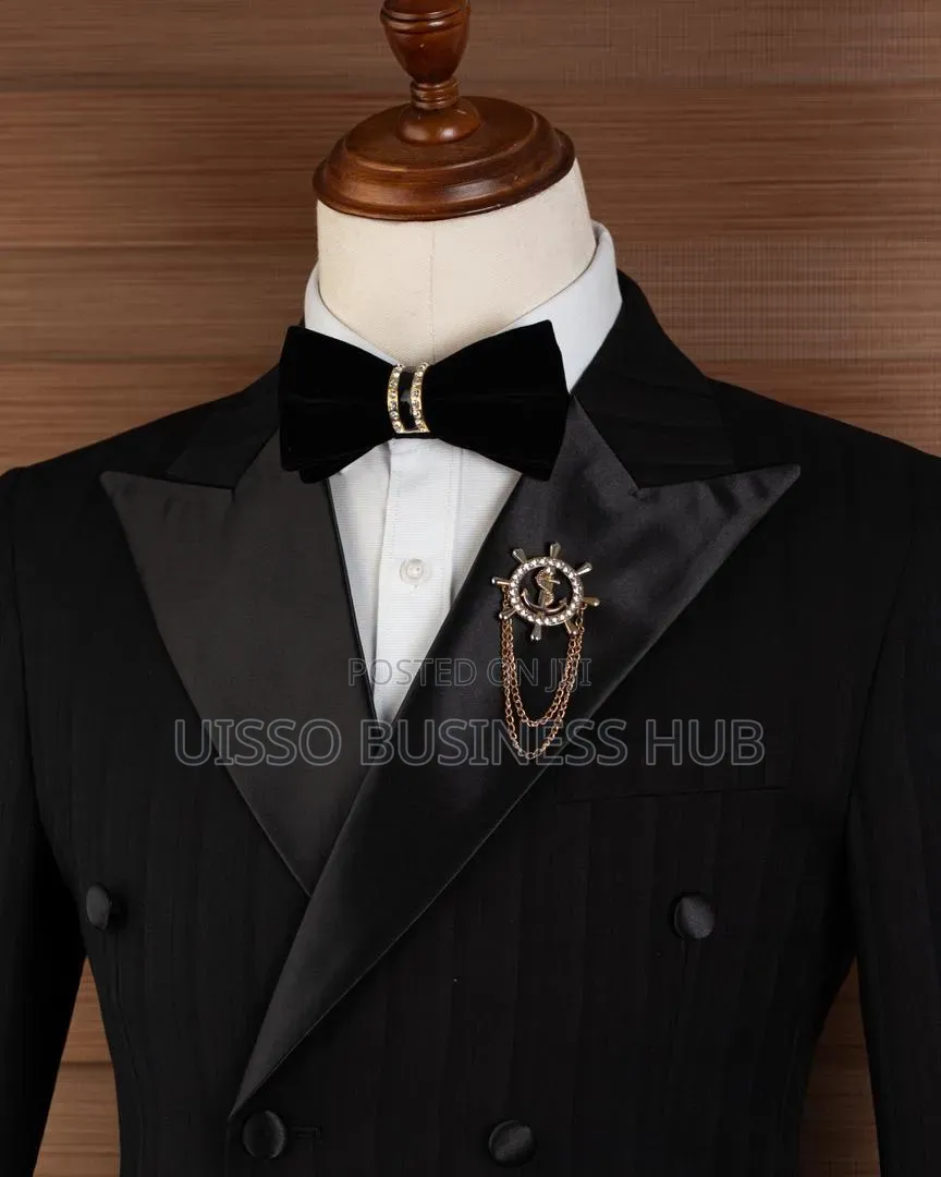 Men Black Outfits