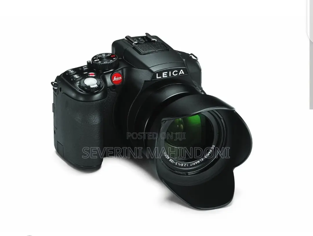 Leica v Lux 4