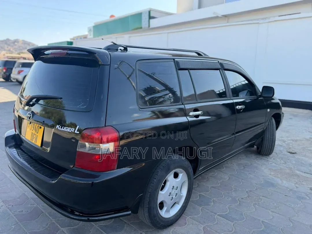 Toyota Kluger 2006 Black