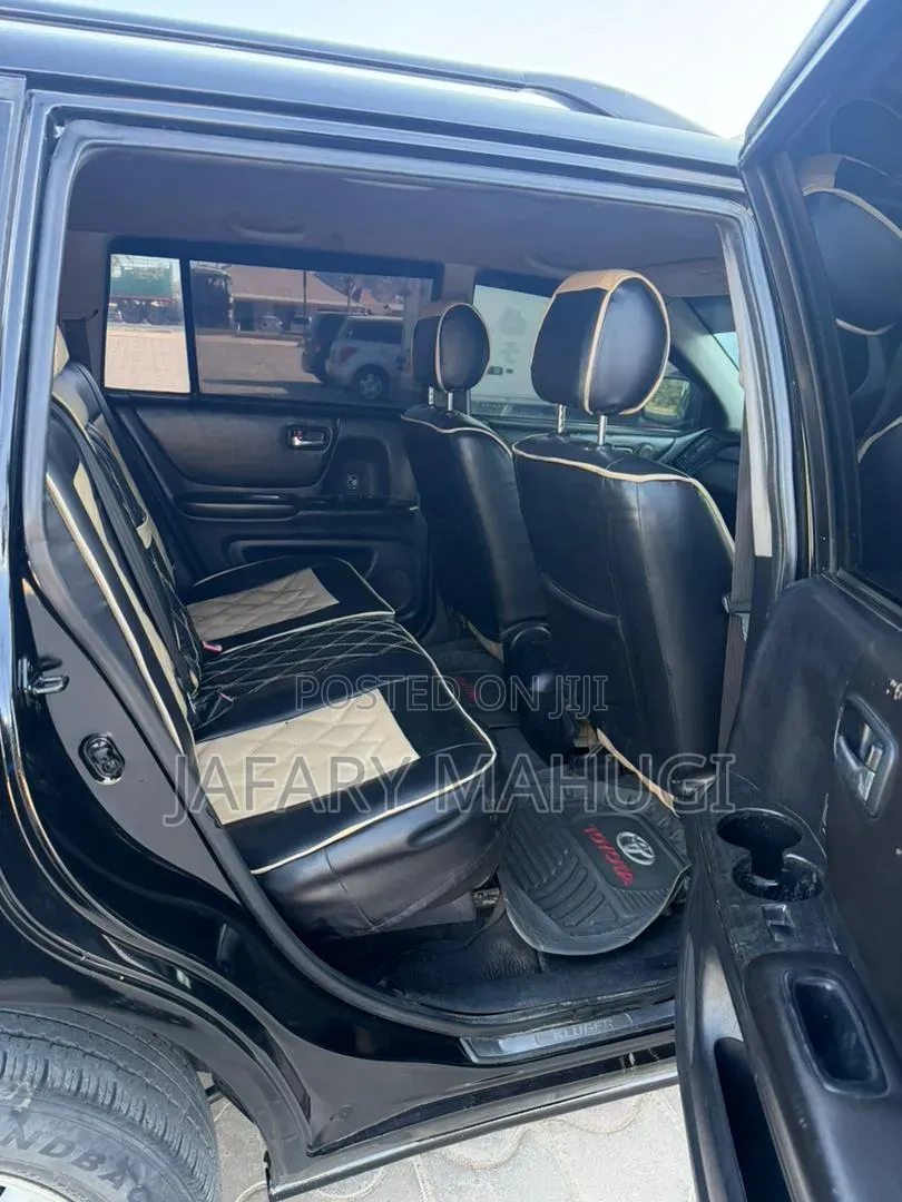 Toyota Kluger 2006 Black
