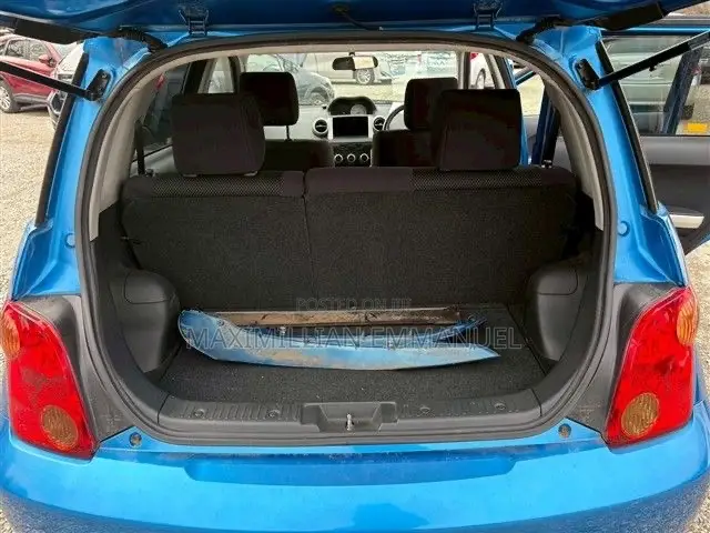 Toyota IST 2004 Pearl