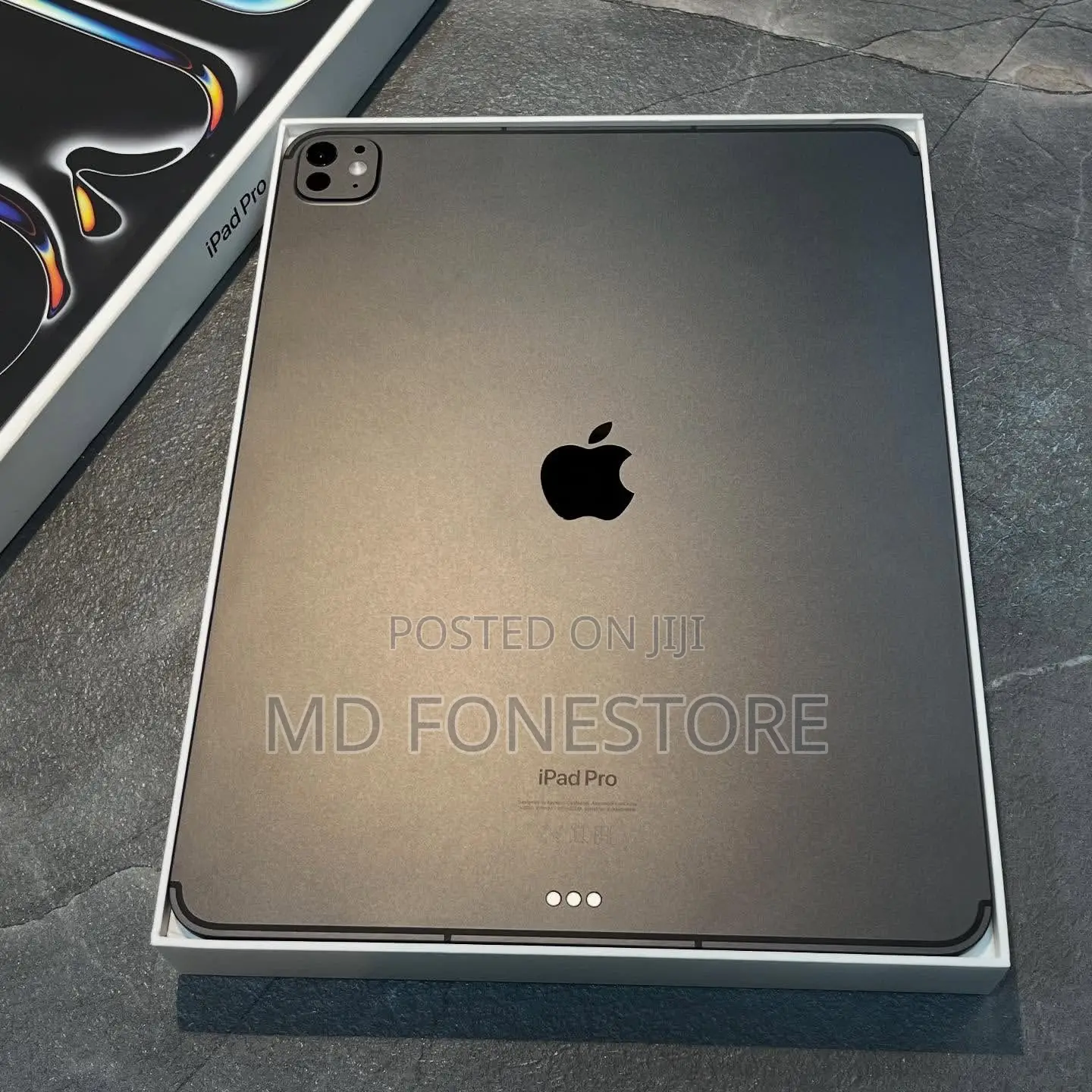 New Apple iPad Pro 13 (2024) 256 GB Black