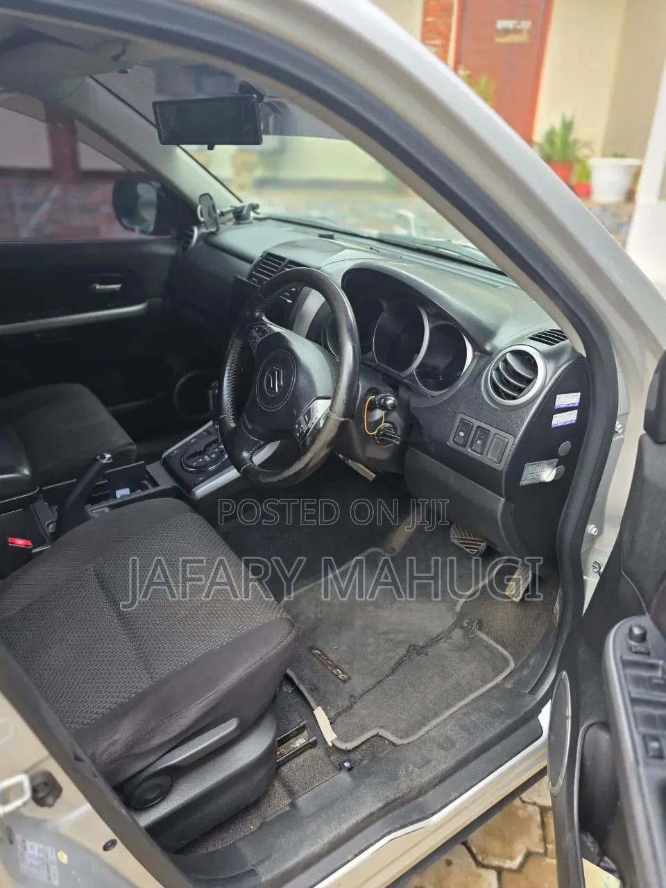 Suzuki Grand Vitara 2018 Gray