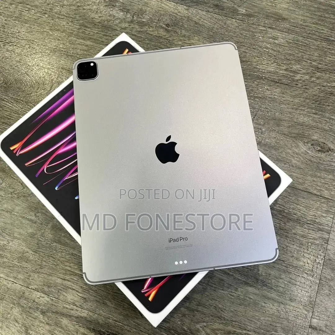 New Apple iPad Pro 12.9 (2022) 128 GB Silver
