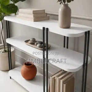 Notus Console White