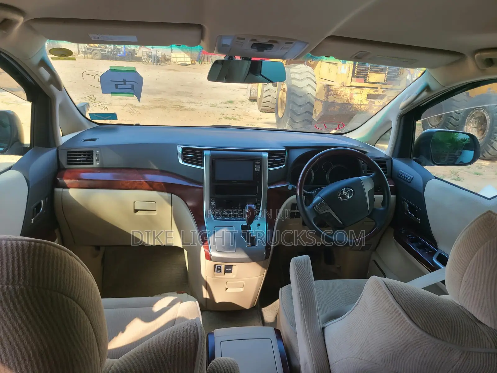 Toyota Alphard 2.4 Petrol AWD 2009 White