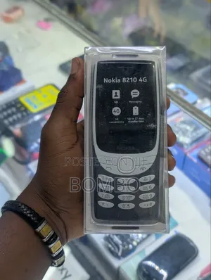 New Nokia 8210 4G