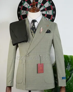 Classic Fashion Wearing Suit