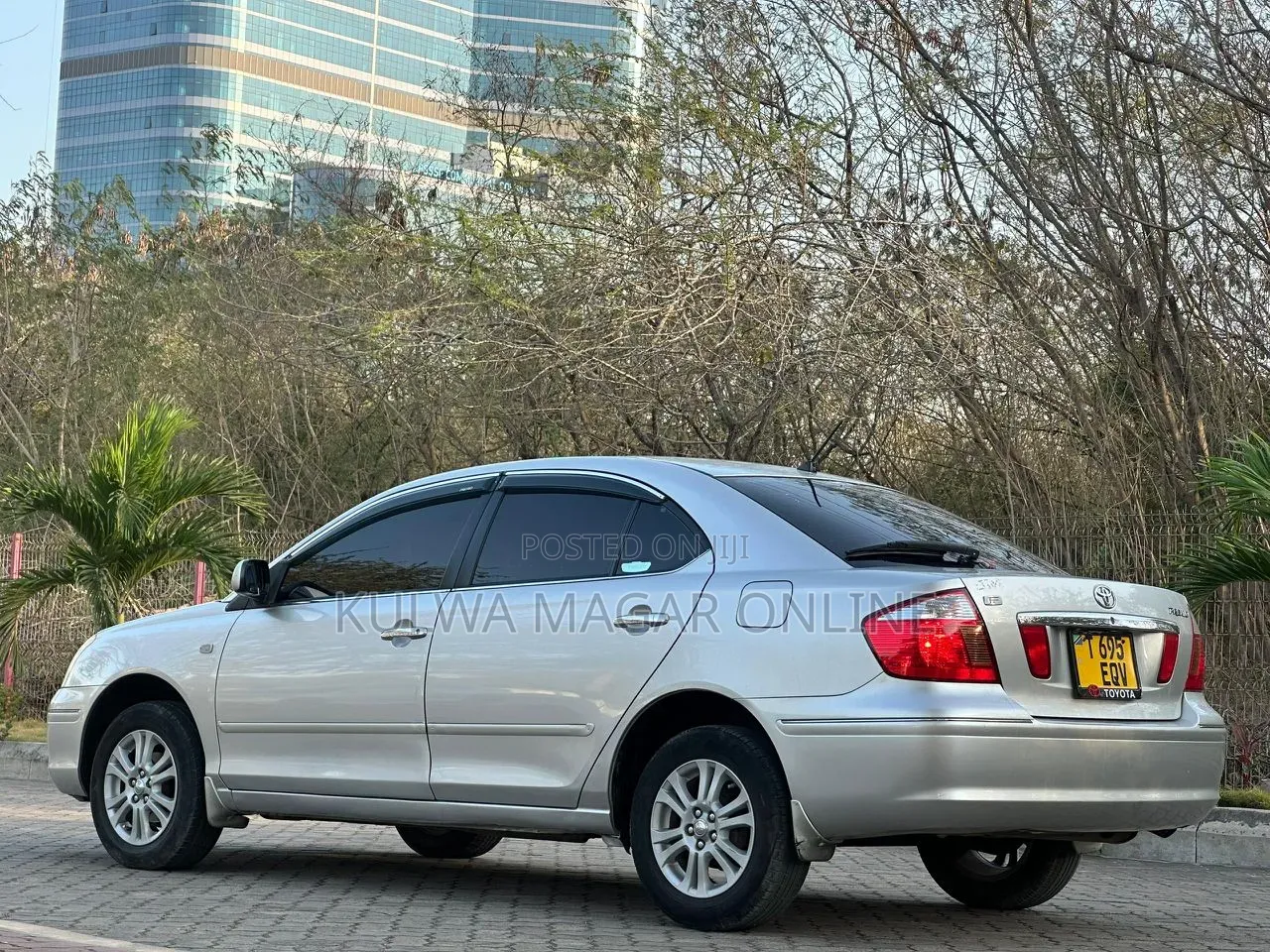 Toyota Premio 2005 Silver