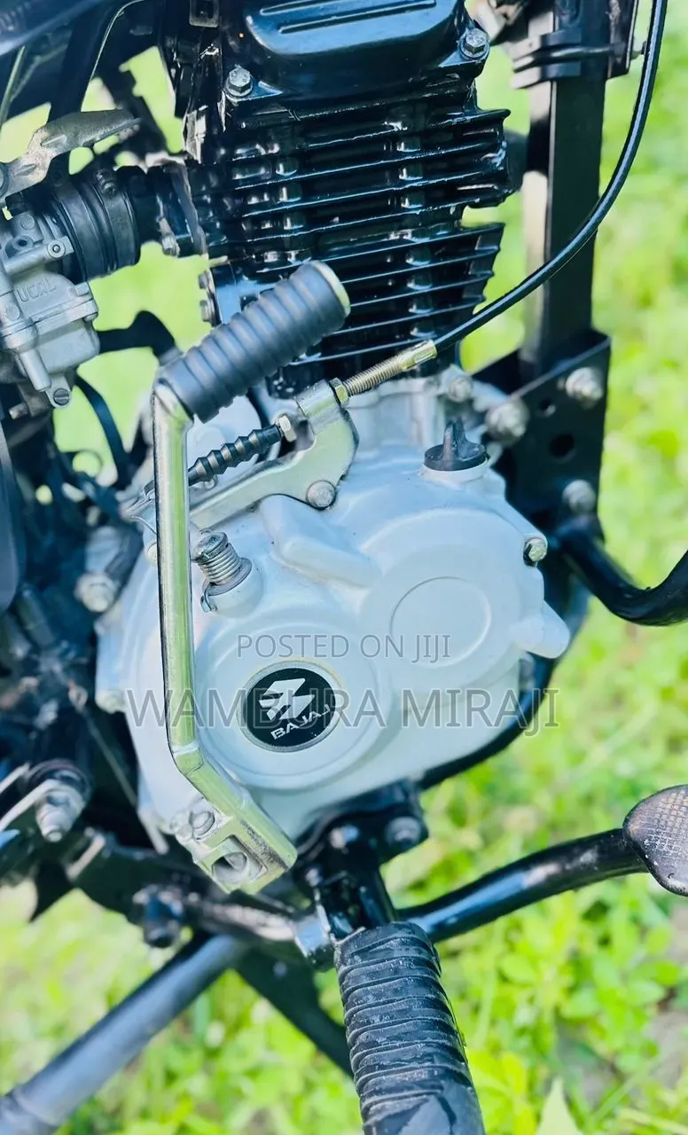 Bajaj Boxer 125 2026 Black