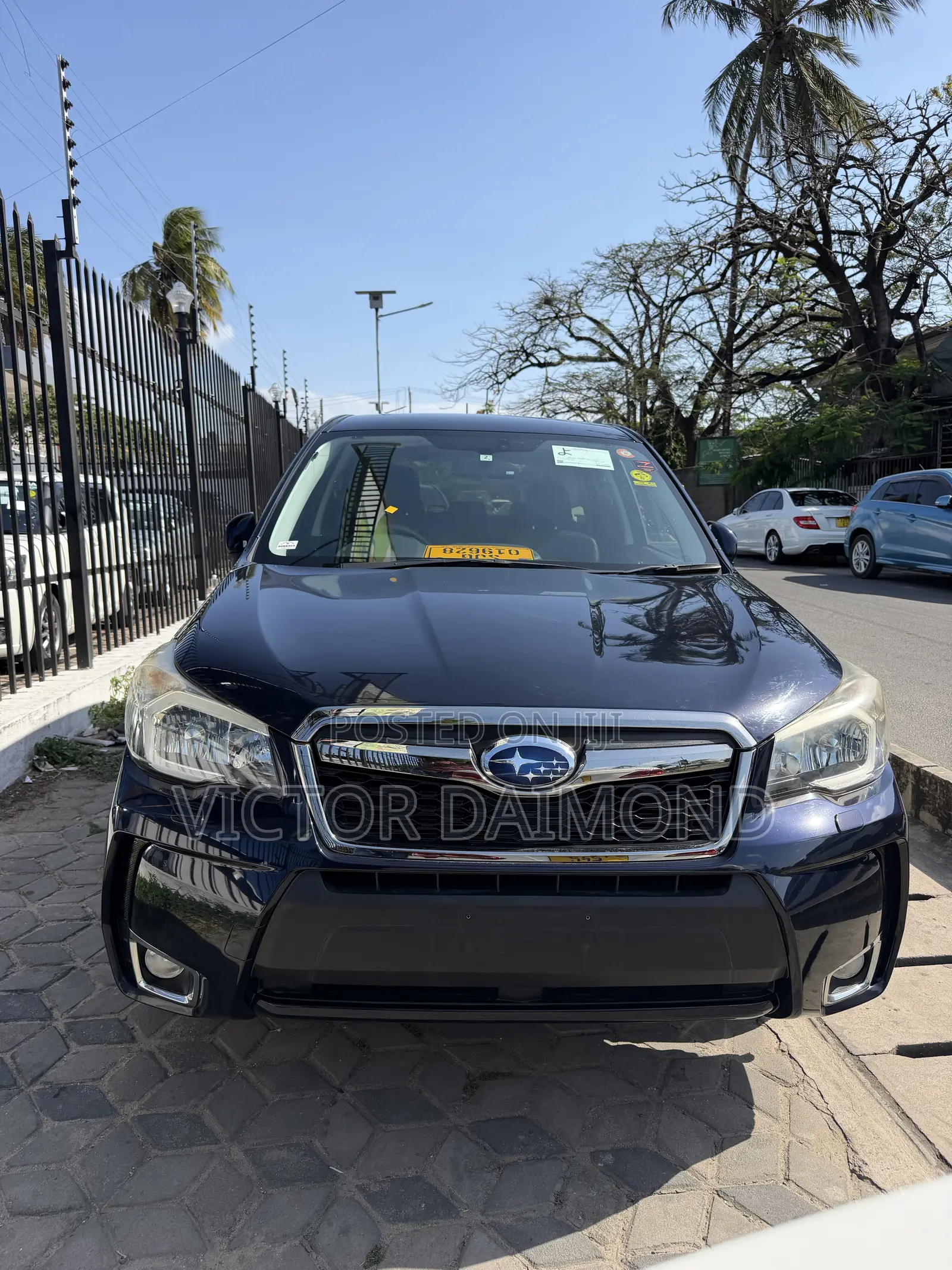 Subaru Forester 2.0XT Premium 4dr SUV AWD (2.0L 4cyl Turbo CVT) 2014