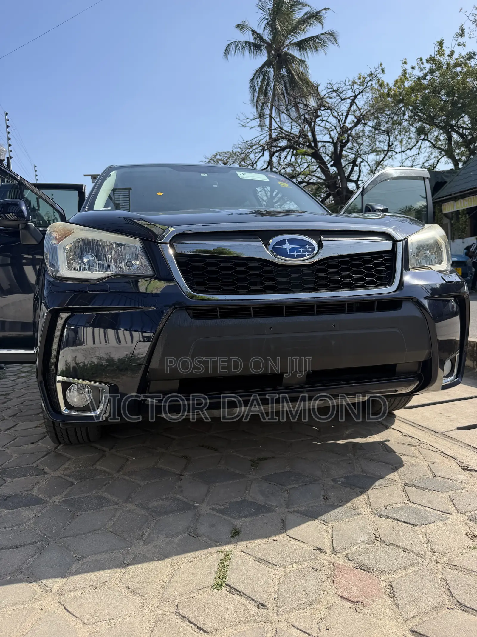 Subaru Forester 2.0XT Premium 4dr SUV AWD (2.0L 4cyl Turbo CVT) 2014