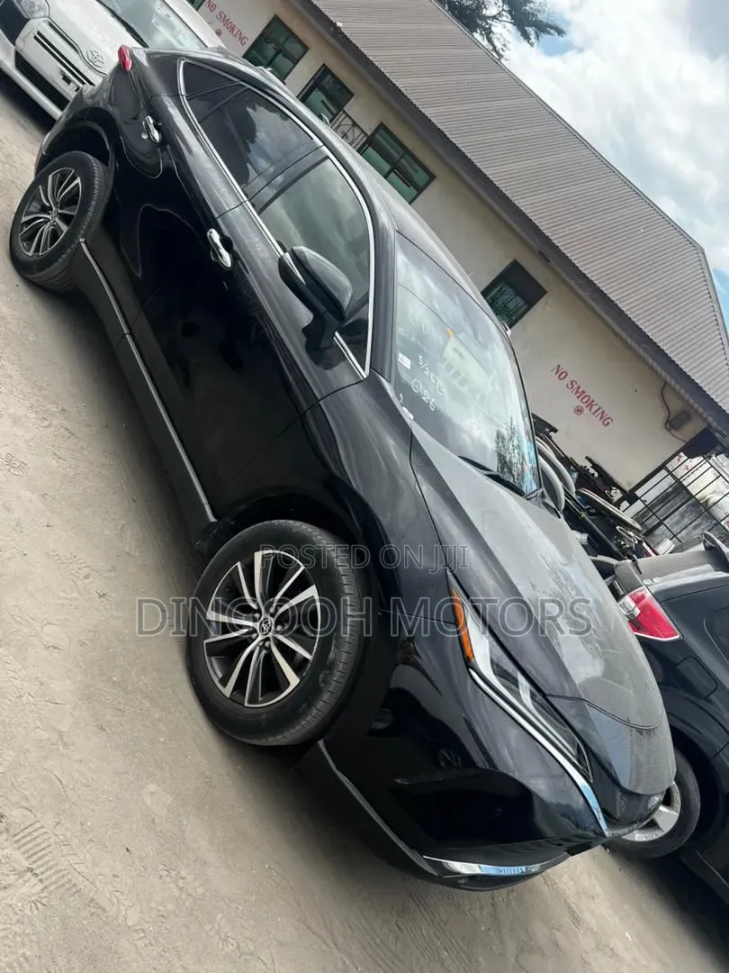 Toyota Harrier 2022 Black