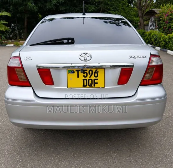 Toyota Premio 2004 Silver