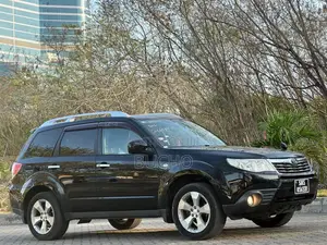 Subaru Forester 2010 Black