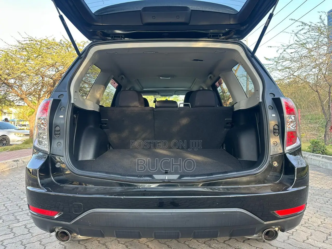 Subaru Forester 2010 Black
