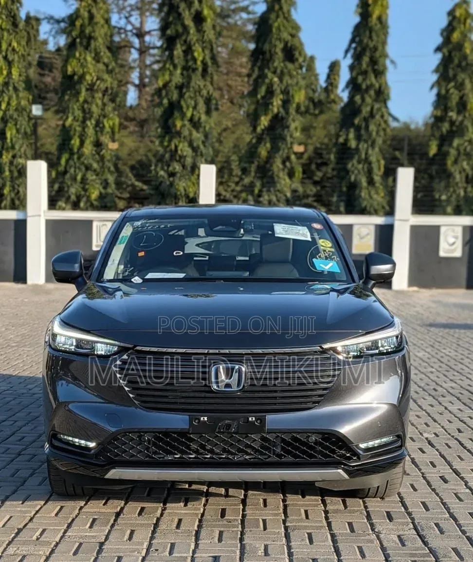 Honda Vezel 2021 Black