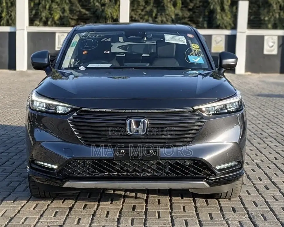 Honda Vezel 1.5 Hybrid 4WD 2021 Gray