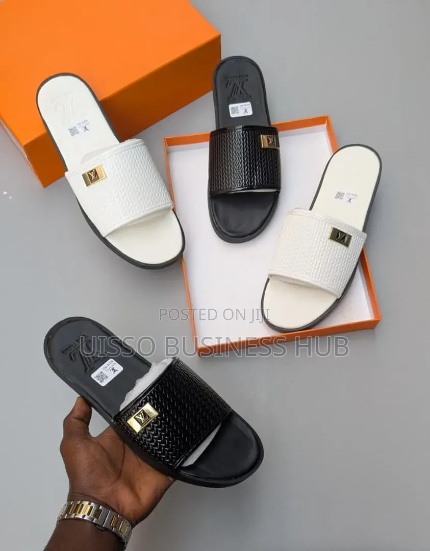 Simple Move Shoes