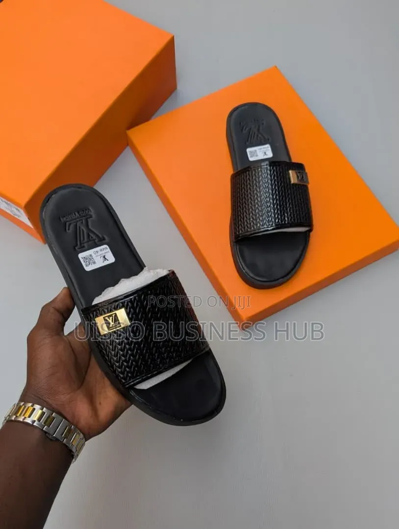 Simple Move Shoes