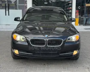 BMW 523i 2013 Gray