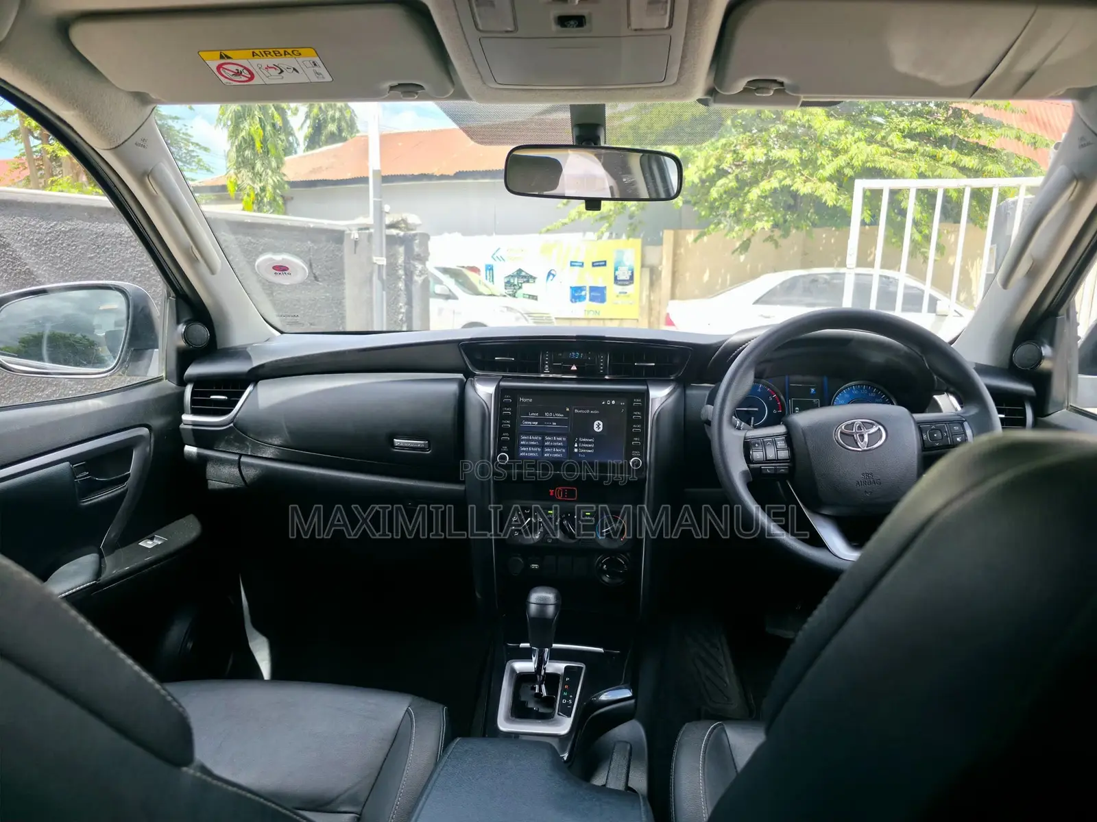 Toyota Fortuner 2023 Silver