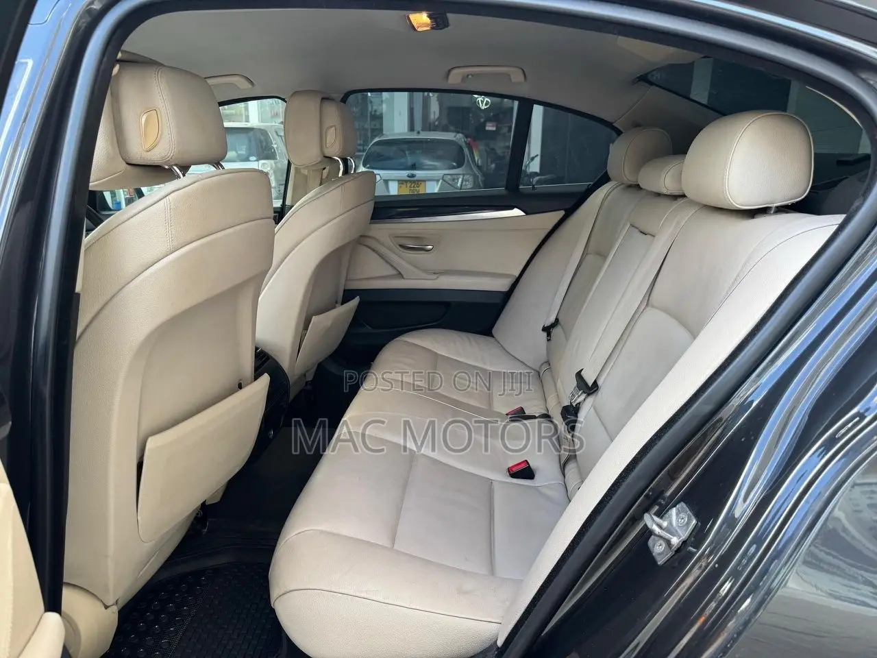 BMW 523i 2013 Gray