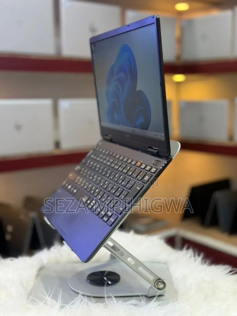Laptop NEC 8GB Intel Core i5 SSD 128GB
