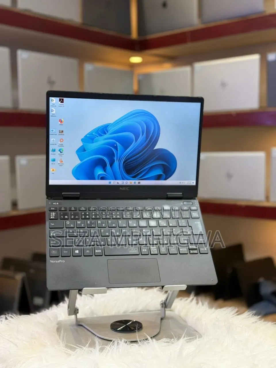 Laptop NEC 8GB Intel Core i5 SSD 128GB