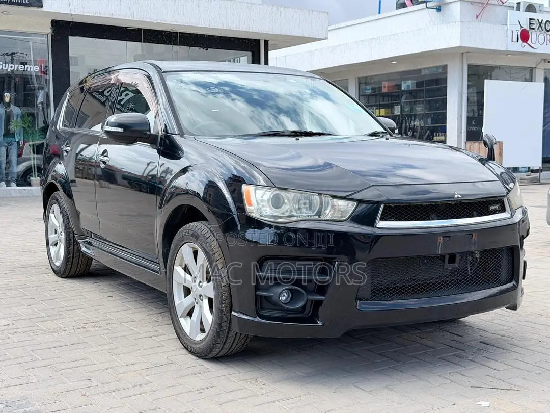 Mitsubishi Outlander 2011 Black