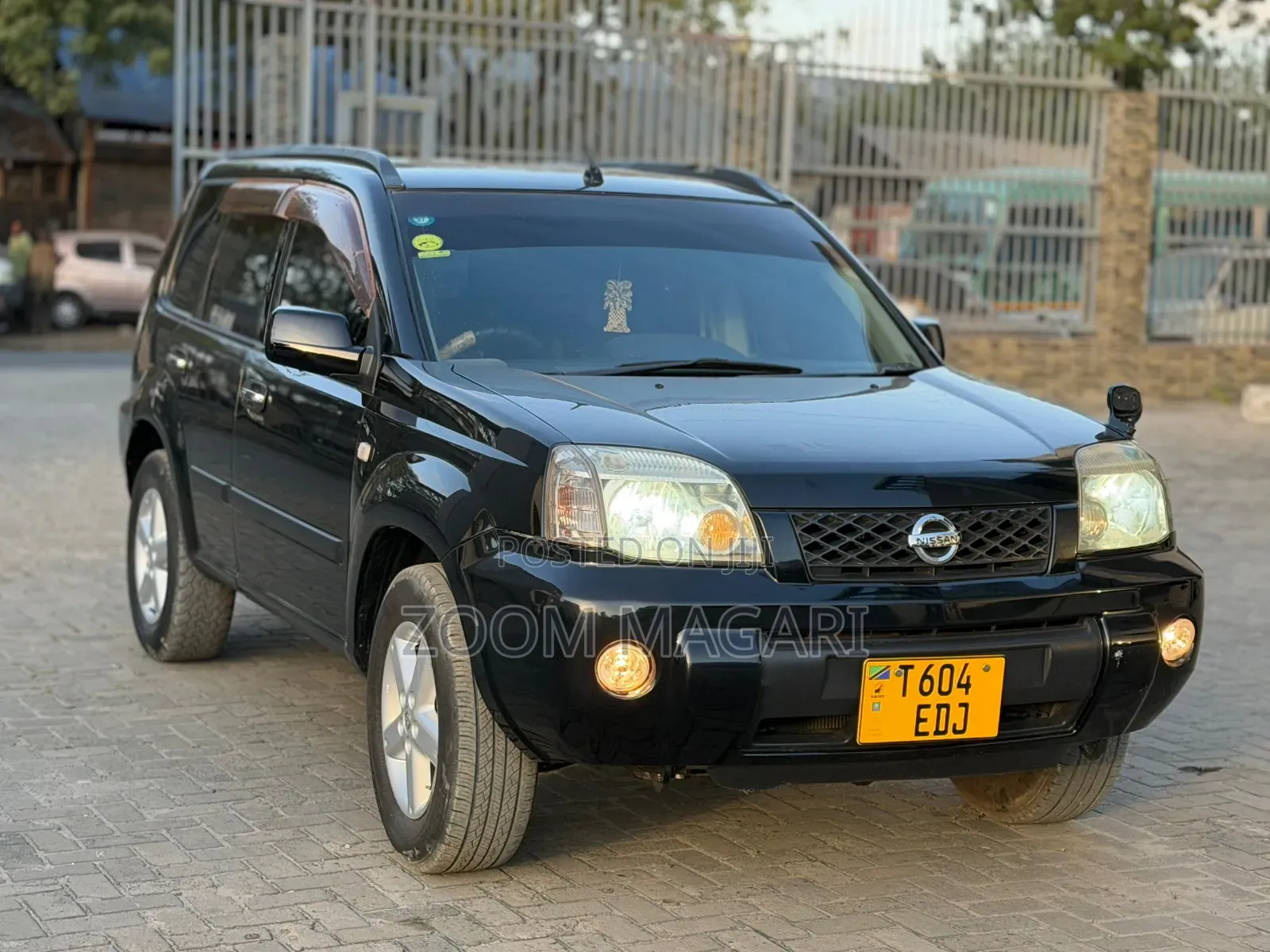 Nissan X-Trail 2004 Black