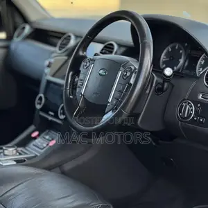 Land Rover Discovery 2016 Silver