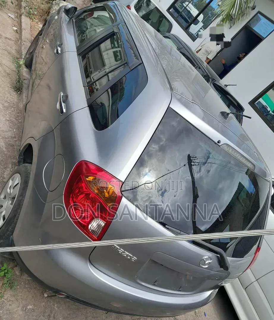 Mazda AZ 2013 Silver