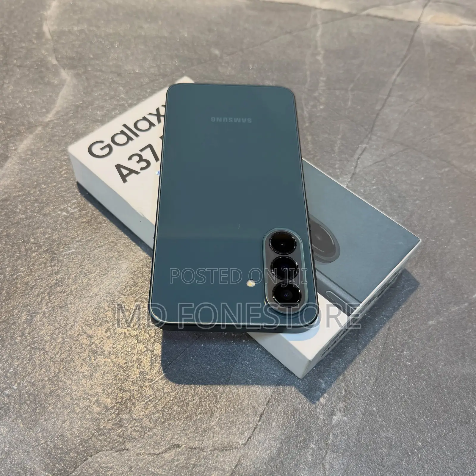 New Samsung Galaxy A37 256 GB Green