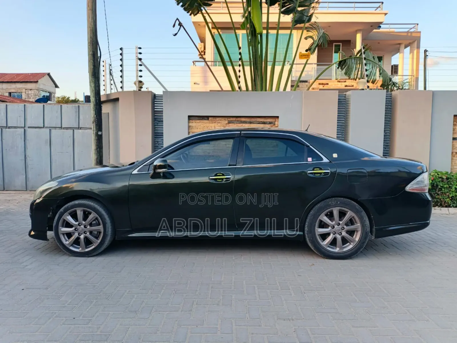Toyota Crown 2009 Green