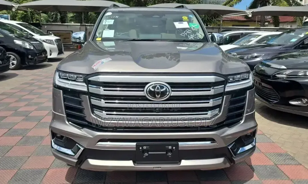 New Toyota Land Cruiser 2026 Brown