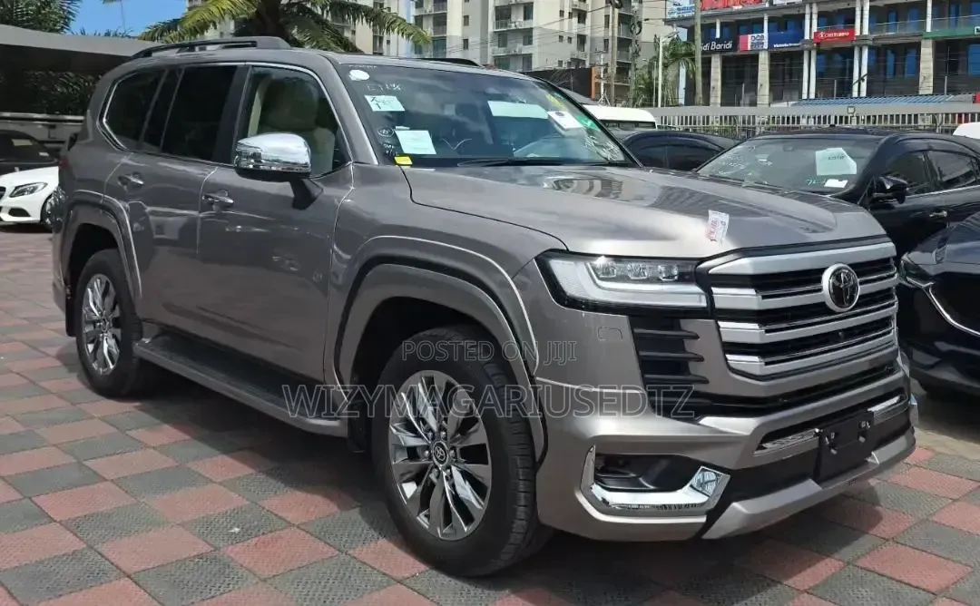 New Toyota Land Cruiser 2026 Brown