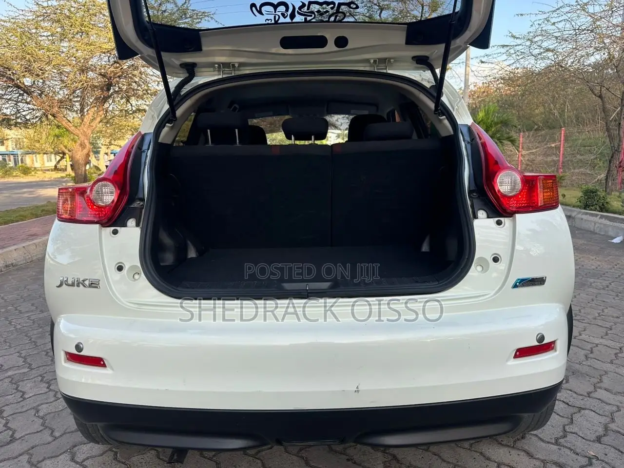 Nissan Juke 2012 White