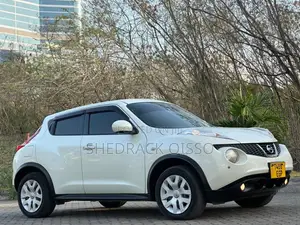 Nissan Juke 2012 White