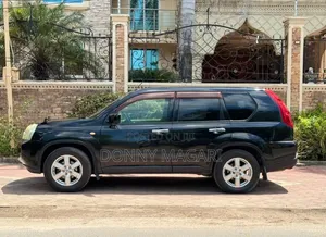 Nissan X-Trail 2010 Black