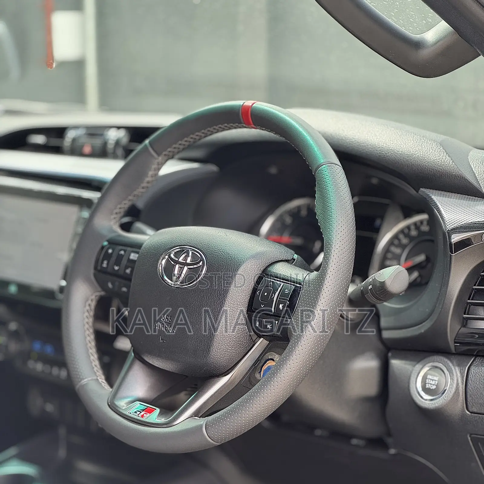 New Toyota Hilux 2025 Pearl