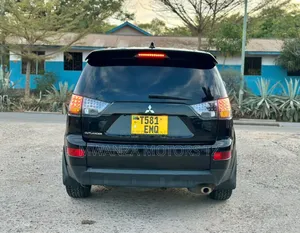 Mitsubishi Outlander 2005 Black