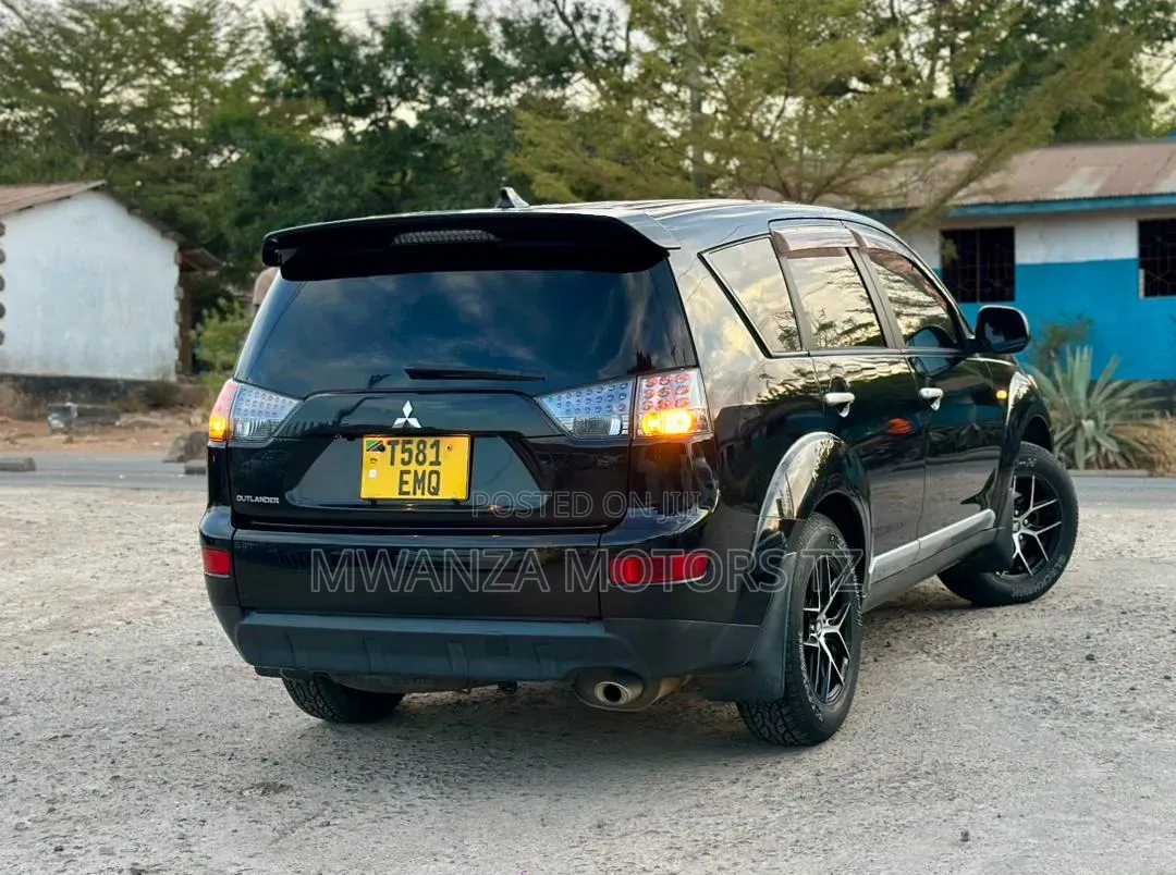 Mitsubishi Outlander 2005 Black
